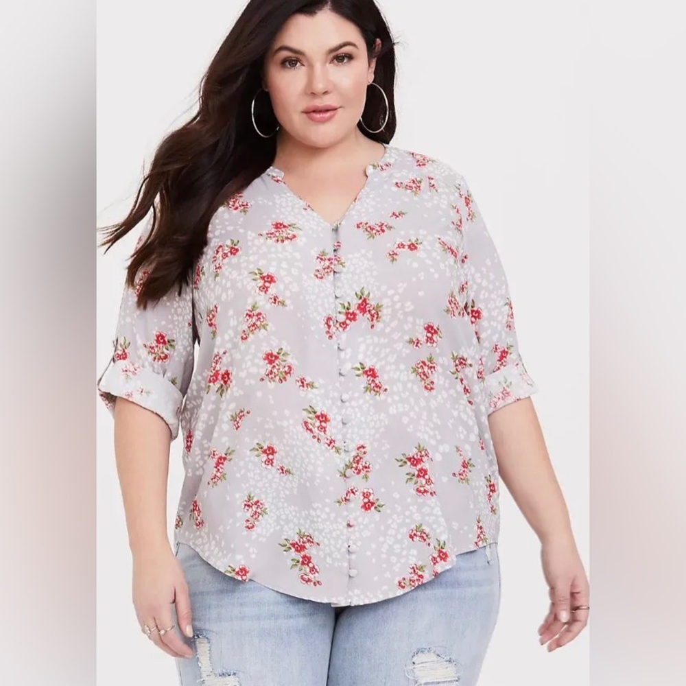 Torrid Womens 2X Gray Floral Button Front 3/4 Sleeves Challis Harper Blouse Sz 2